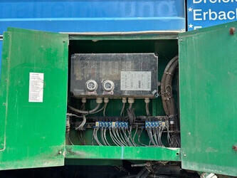 1998-man-26-403-1396077-44384999