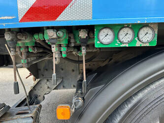 1998-man-26-403-1396077-44385000