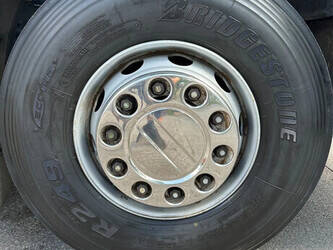 1998-man-26-403-1396077-44385005