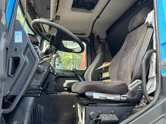 1998-man-26-403-1396077-44385017