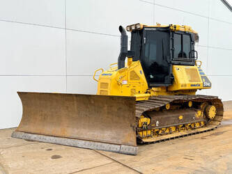 Image for DOZERS 2019 Komatsu D51PXi-24
