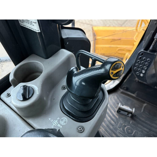 2019 كوماتسو D51PXi-24-44385132