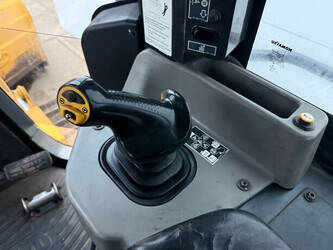 2019-komatsu-d51pxi-24-1396078-44385133