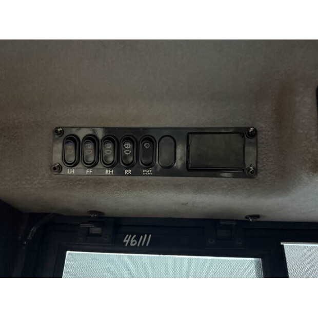 2019 كوماتسو D51PXi-24-44385136