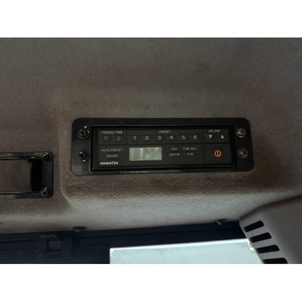 2019 كوماتسو D51PXi-24-44385137