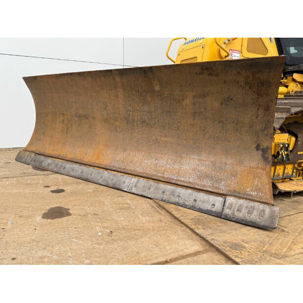 2019 كوماتسو D51PXi-24-44385138