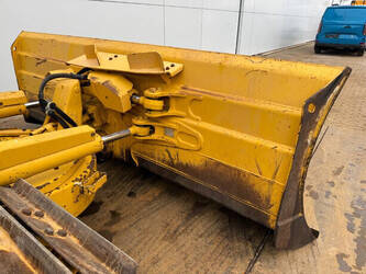 2019-komatsu-d51pxi-24-1396078-44385140