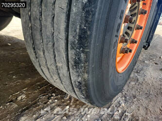 2014-lamberet-sr2b-1318550-44385205