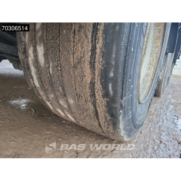 2017 كرون OTHERS-44385532