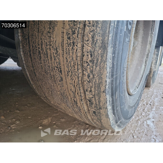 2017 كرون OTHERS-44385533