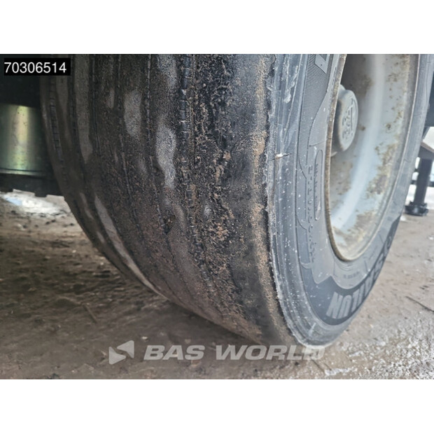 2017 كرون OTHERS-44385536