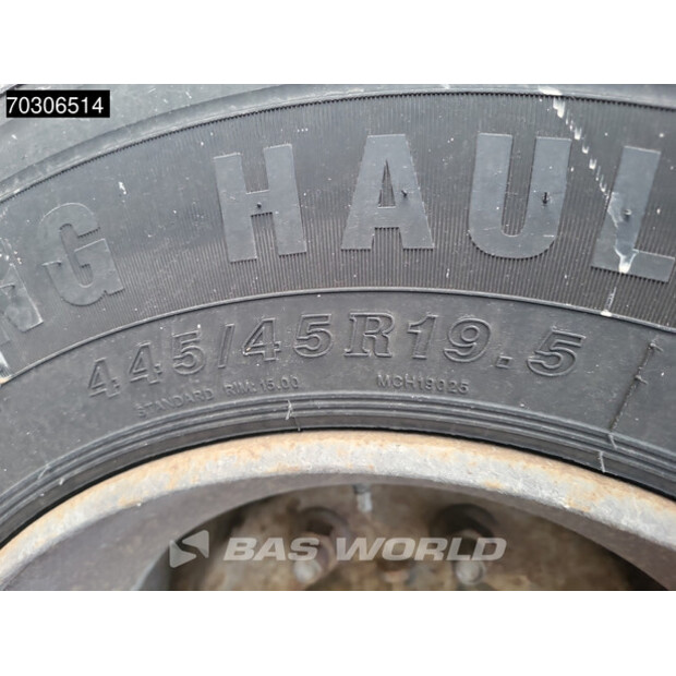 2017 كرون OTHERS-44385538