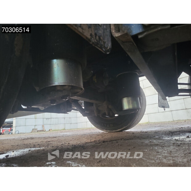 2017 كرون OTHERS-44385540