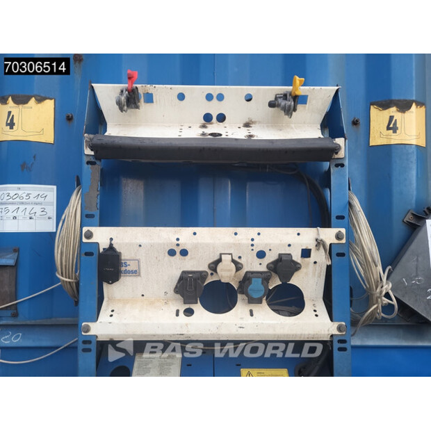 2017 كرون OTHERS-44385541