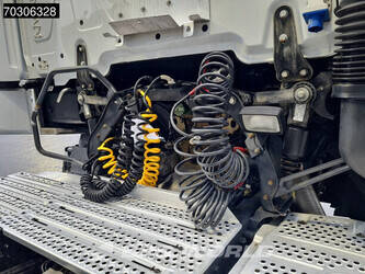 2019-mercedes-benz-actros-1942-1396083-44385633