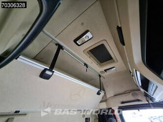 2019-mercedes-benz-actros-1942-1396083-44385659