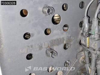 2019-mercedes-benz-actros-1942-1396083-44385662