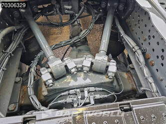 2019-mercedes-benz-actros-1942-1396084-44385688