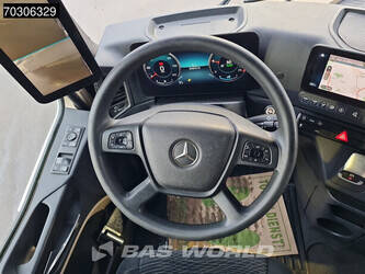 2019-mercedes-benz-actros-1942-1396084-44385692