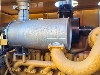 2020-caterpillar-140k-1396103-44386694