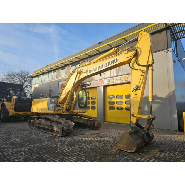 2008 New Holland E215B-44386739