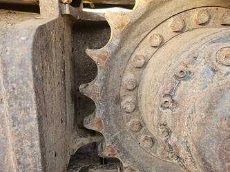 2008-new-holland-e215b-1396106-44386751