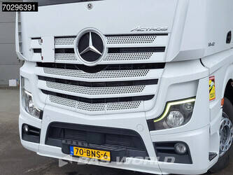 2019-mercedes-benz-actros-1942-1321884-44387075