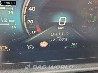 2019-mercedes-benz-actros-1942-1321884-44387100