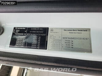 2019-mercedes-benz-actros-1942-1321884-44387101