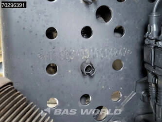 2019-mercedes-benz-actros-1942-1321884-44387102