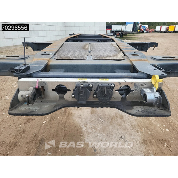 2019 لاج 0-3-CC A7-44387124