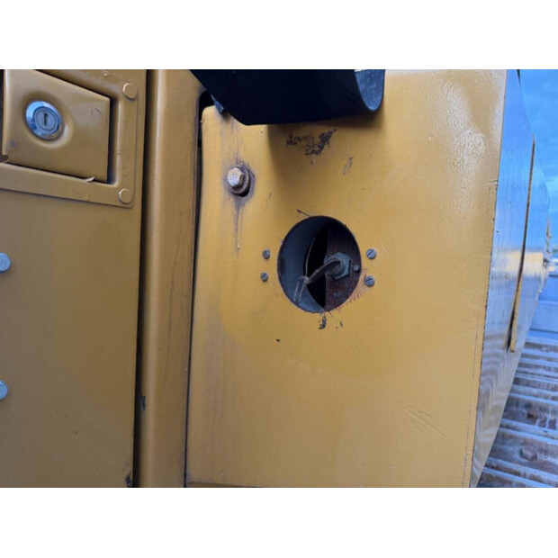 2010 Caterpillar 973D-44387438