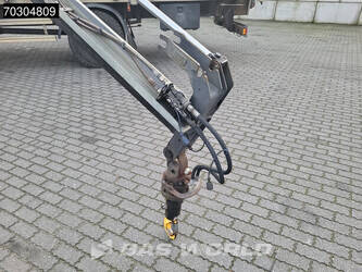 2011-iveco-eurocargo-160e220-44387916