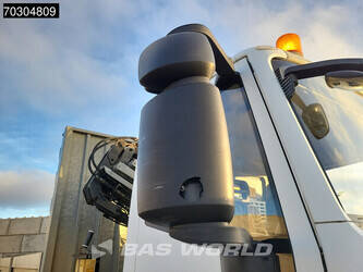 2011-iveco-eurocargo-160e220-44387923