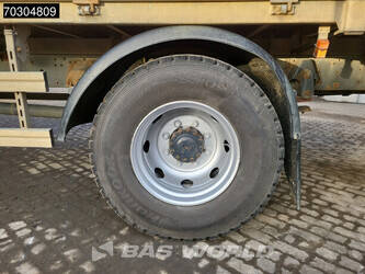 2011-iveco-eurocargo-160e220-44387935