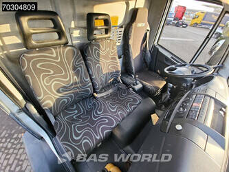 2011-iveco-eurocargo-160e220-44387941