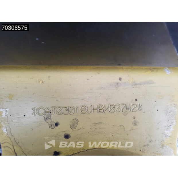 2021 Caterpillar 301.8-44388052