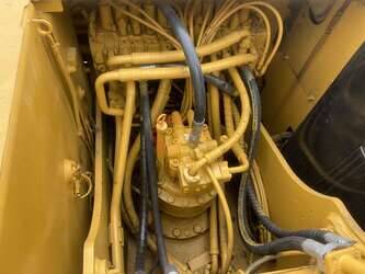 2022-caterpillar-320d-1396220-44401830