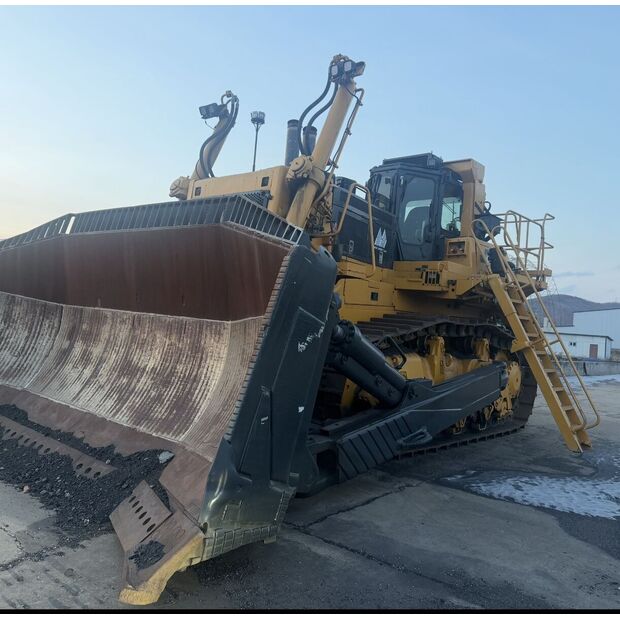 2011 Komatsu D475A-5E0-44401835