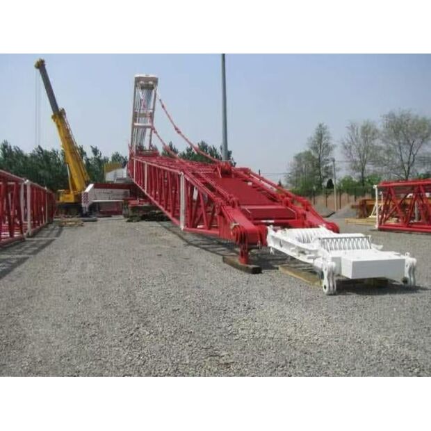 2013 ليبهير LG 1750-44401838