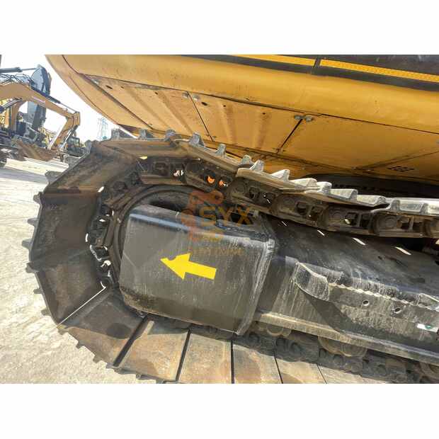 2024 Caterpillar 320D-44401858