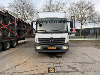 2014-mercedes-benz-atego-1396222-44401898