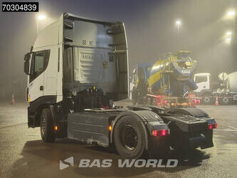 2017-iveco-stralis-400-1396228-44402404