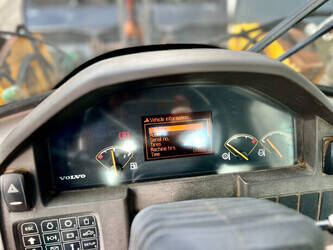 2011-volvo-l90f-1396242-44403003