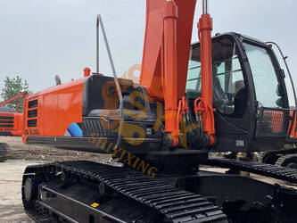 2024-hitachi-350-5g-1396245-44403043