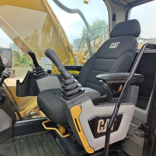 2023 كاتربيلر 330GC-44403058
