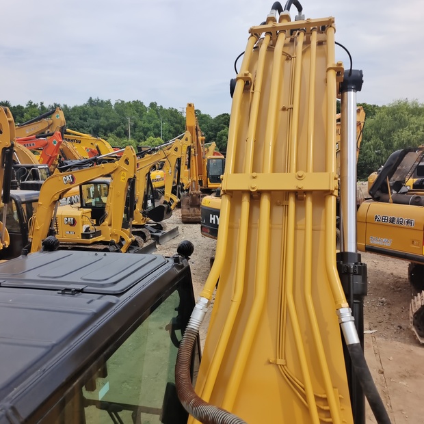 2023 كاتربيلر 330GC-44403067