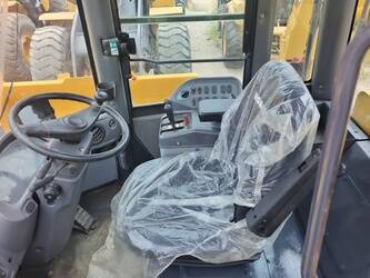 2023-komatsu-wa380-6-1396265-44403349