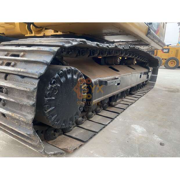2021 Caterpillar 320D-44403388