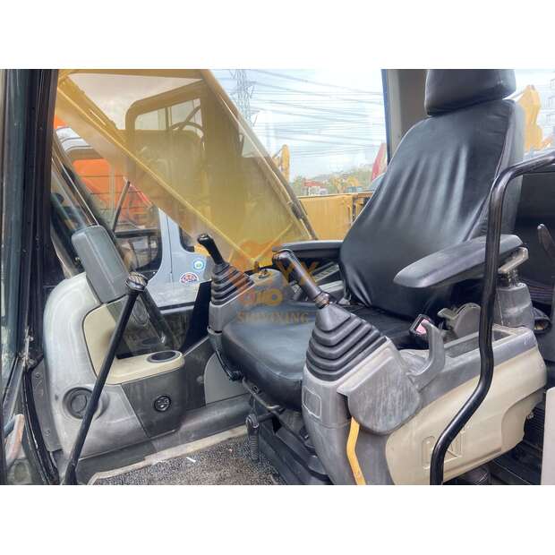 2021 Caterpillar 320D-44403398